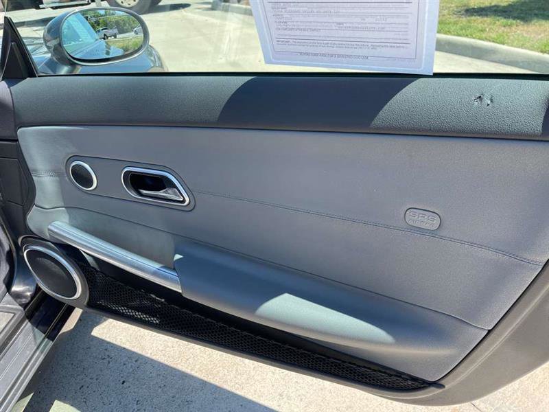 Used 2004 Chrysler Crossfire Coupe RWD image 19