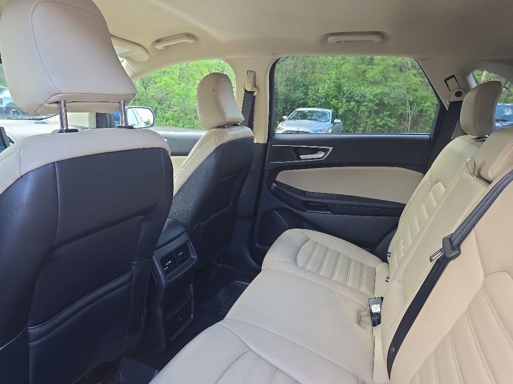 Certified 2023 Ford Edge SEL AWD/4WD image 11