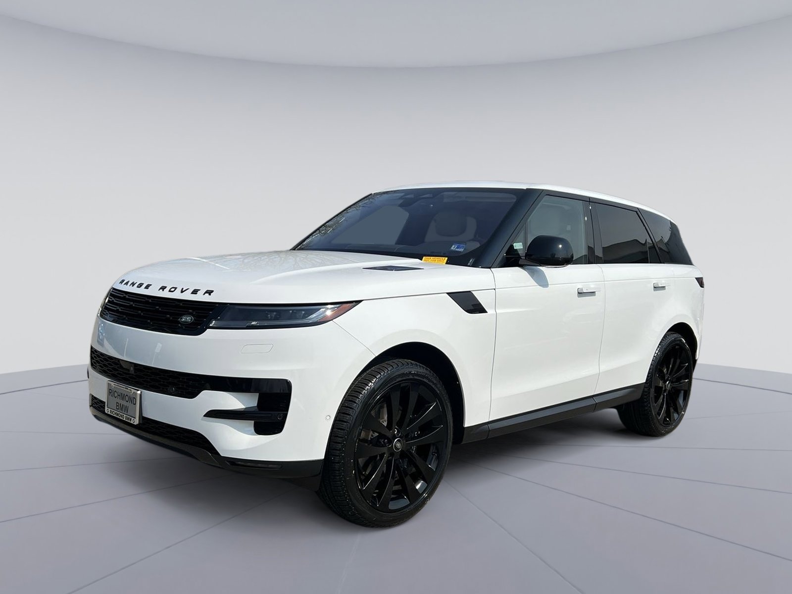 Used 2023 Land Rover Range Rover Sport SE AWD/4WD image 1