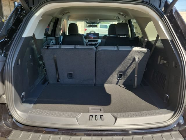 New 2026 Ford Explorer Active w/ Active Comfort Package RWD image 7