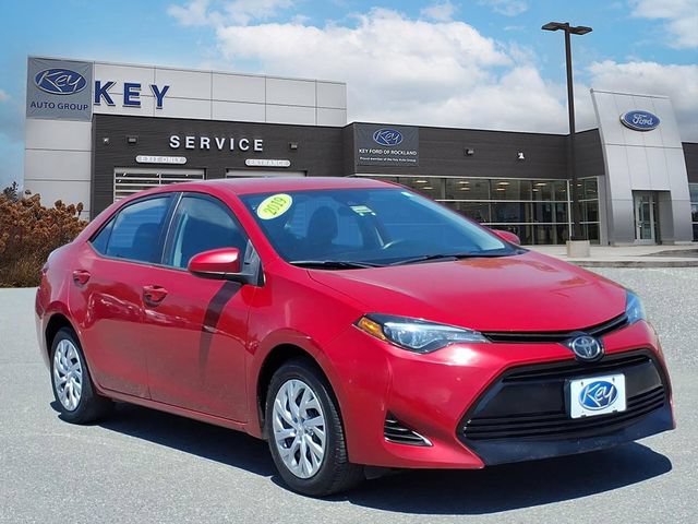 Used 2019 Toyota Corolla LE FWD image 3