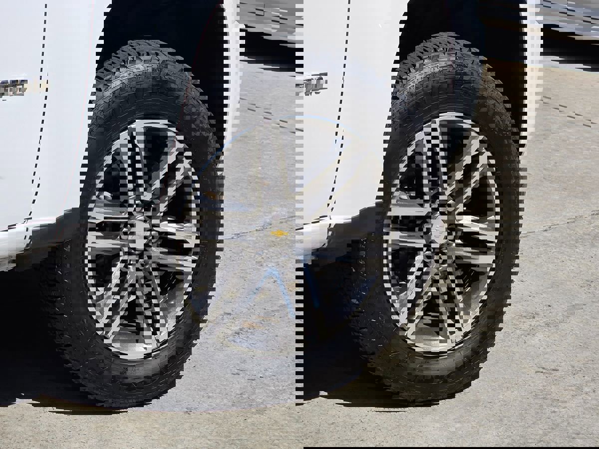 Used 2019 Chevrolet Colorado W/T w/ Custom Special Edition image 13