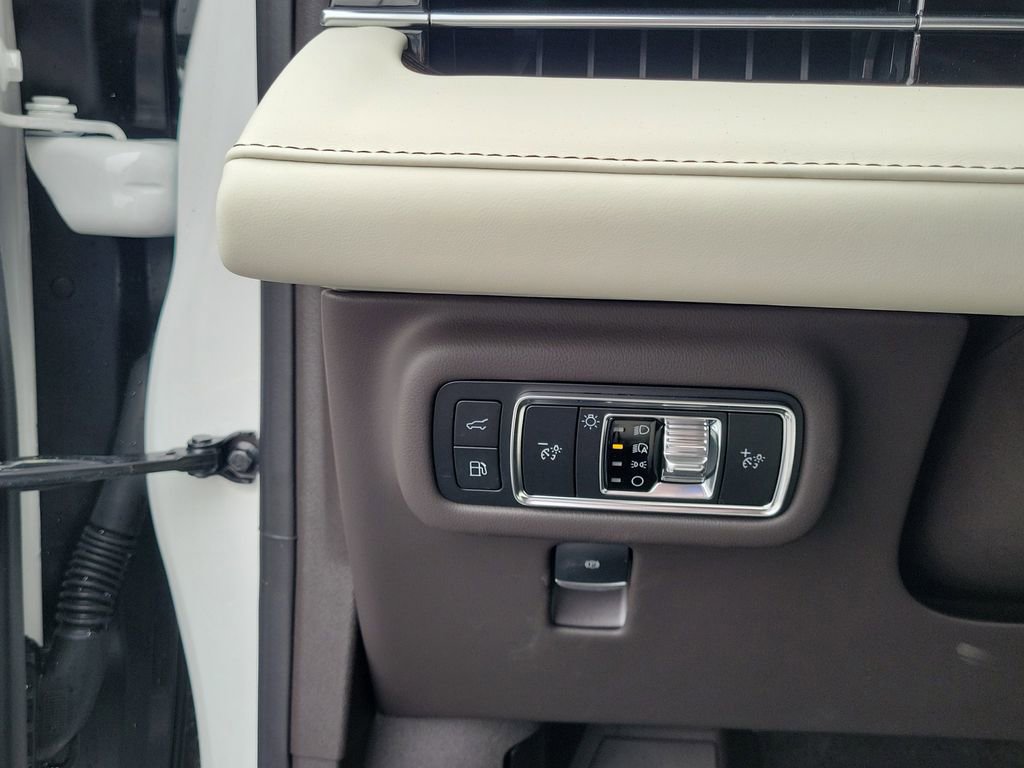 New 2026 Lincoln Nautilus Black Label AWD/4WD image 22