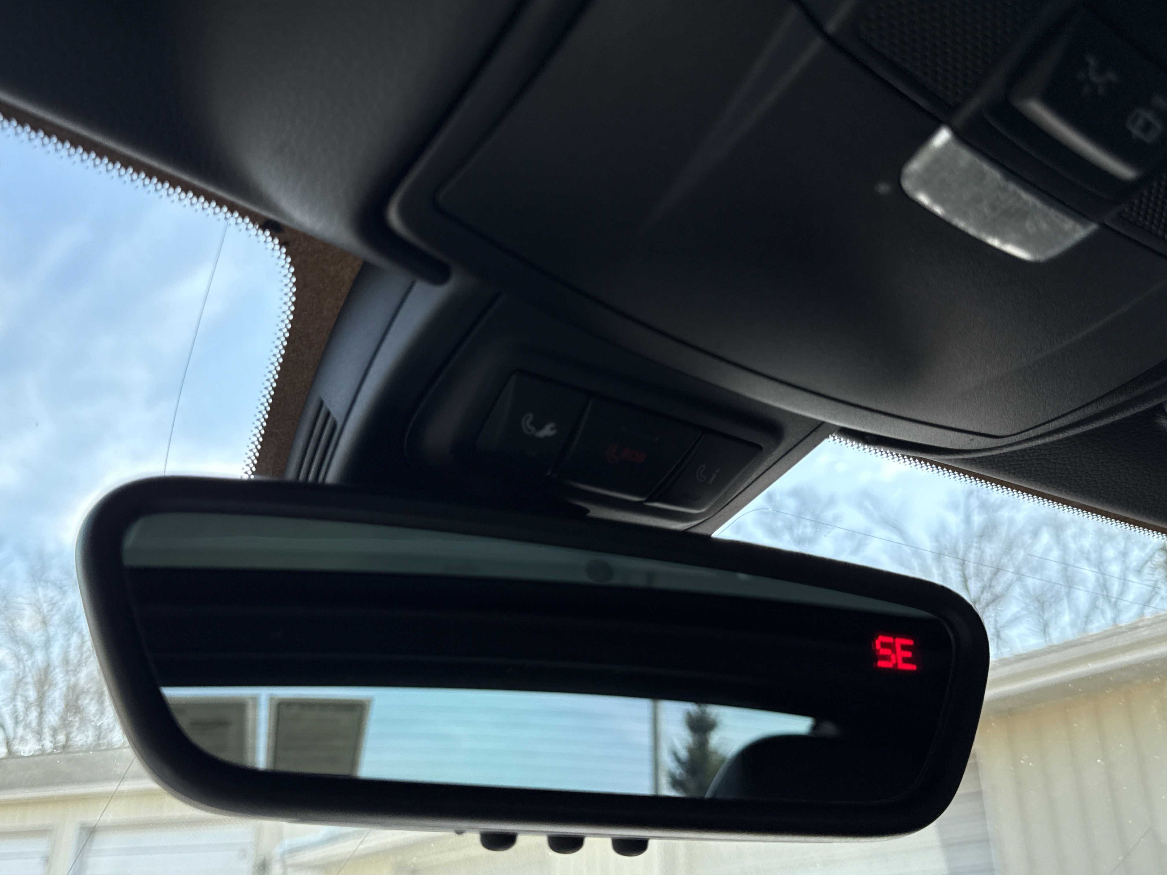 Used 2019 Mercedes-Benz SLC 300 w/ Premium Package image 21