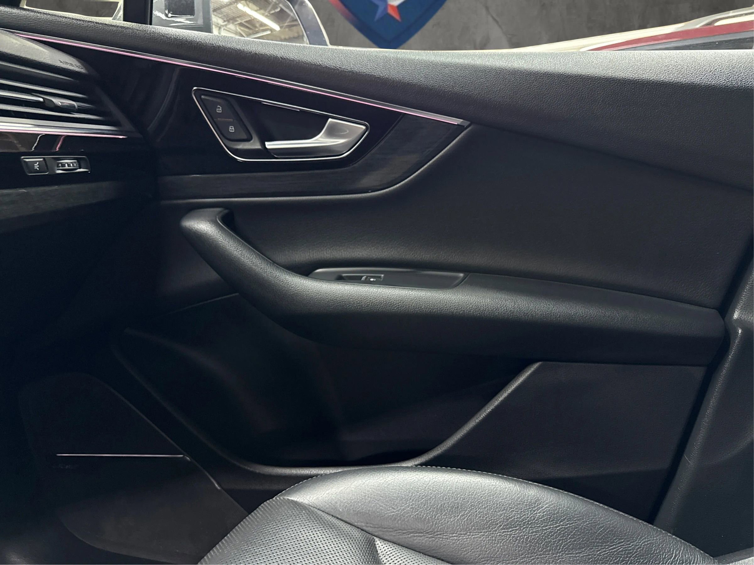 Used 2018 Audi Q7 3.0T Prestige w/ Prestige Package image 47