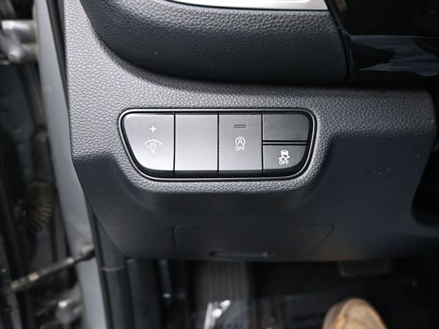 Used 2025 Kia Seltos S image 17