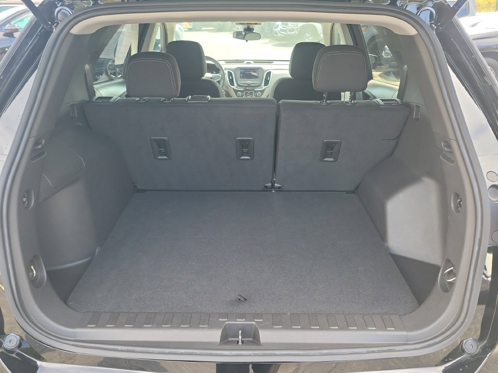 Used 2024 Chevrolet Equinox LS w/ LS Convenience Package FWD image 12