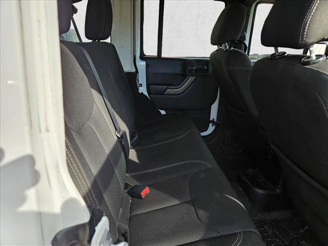 Used 2018 Jeep Wrangler Unlimited Sport image 19