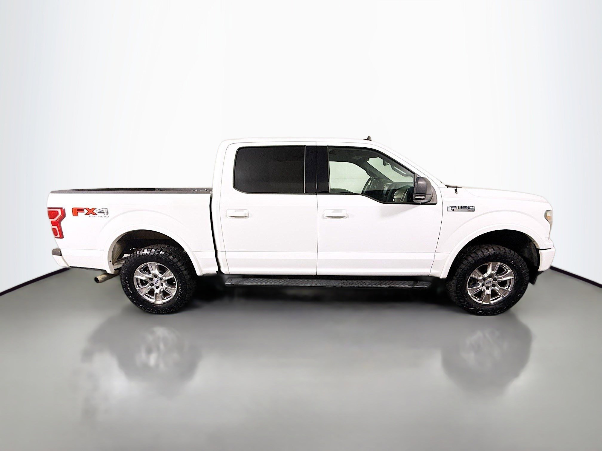Used 2020 Ford F150 XLT w/ Equipment Group 302A Luxury image 11