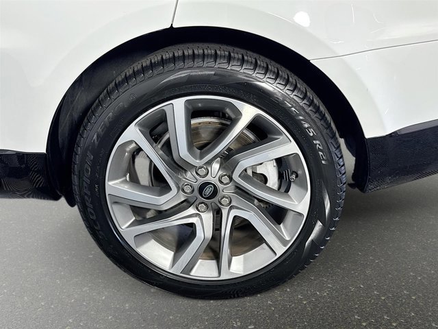 Certified 2022 Land Rover Range Rover Sport HSE Silver Edition image 33