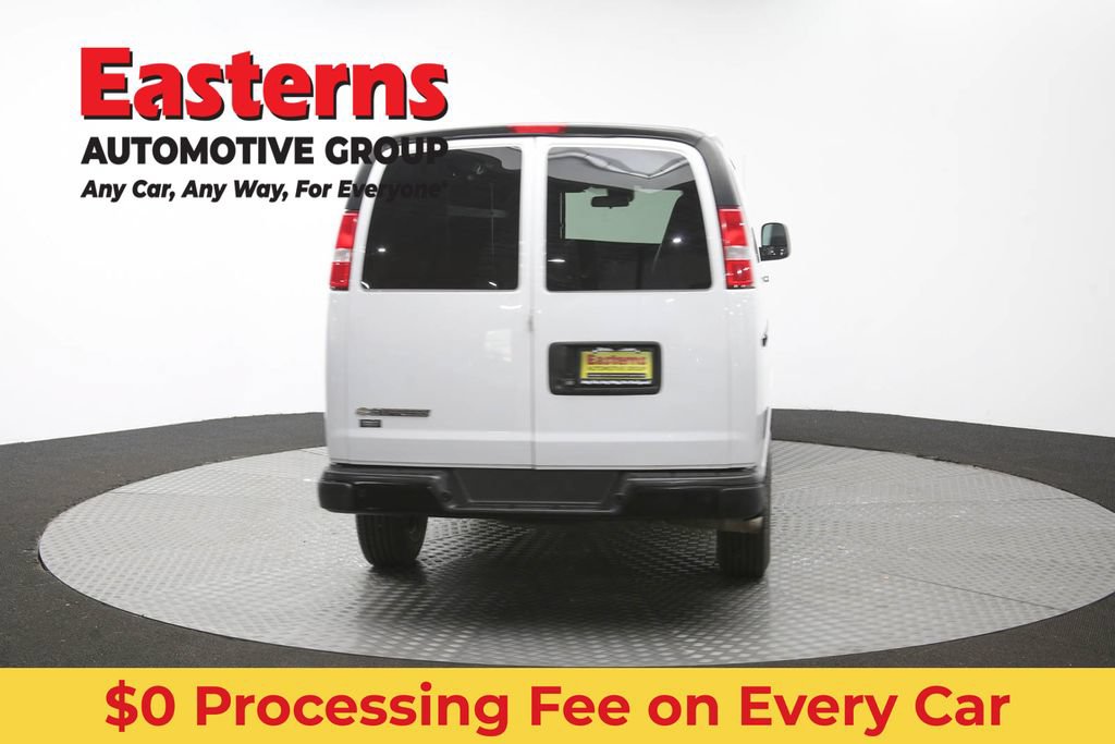 Used 2021 Chevrolet Express 3500 w/ Driver Convenience Package RWD image 34