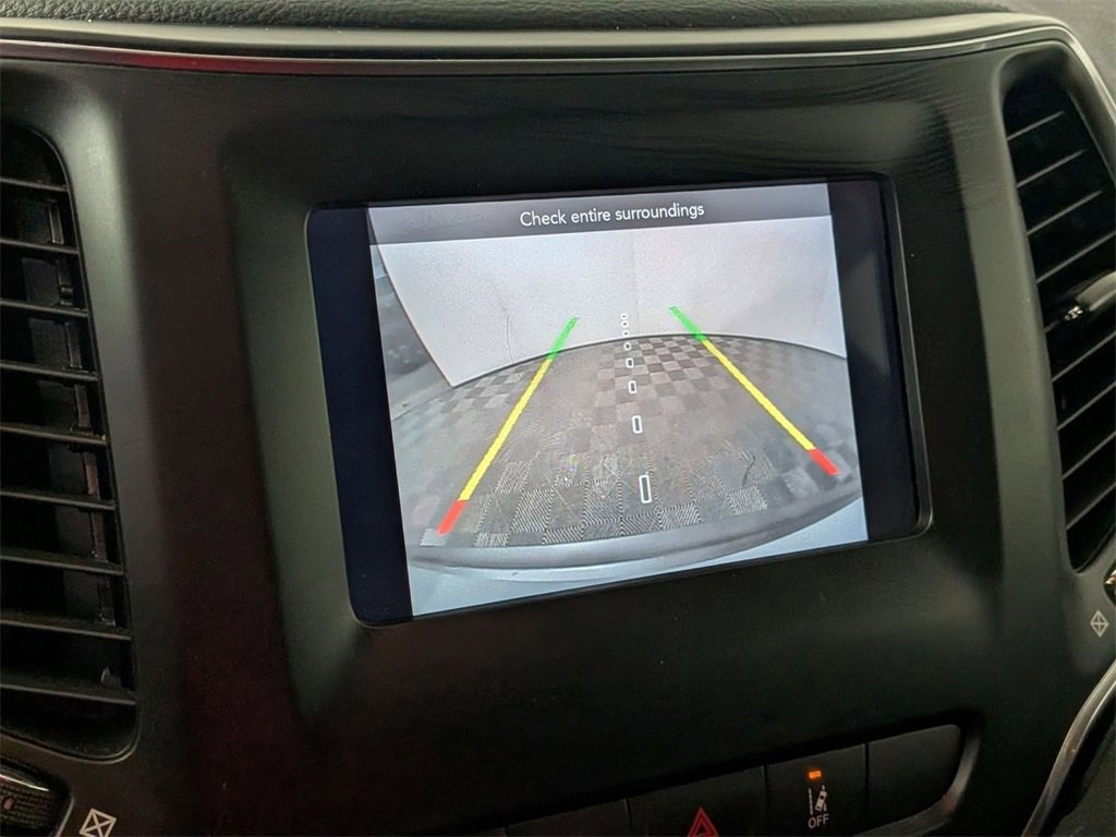 Certified 2021 Jeep Cherokee Latitude Lux image 24