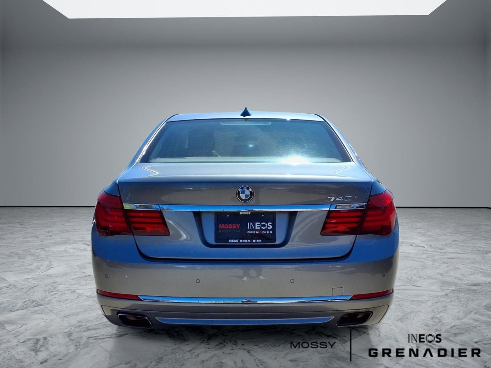 Used 2013 BMW 740i RWD image 6