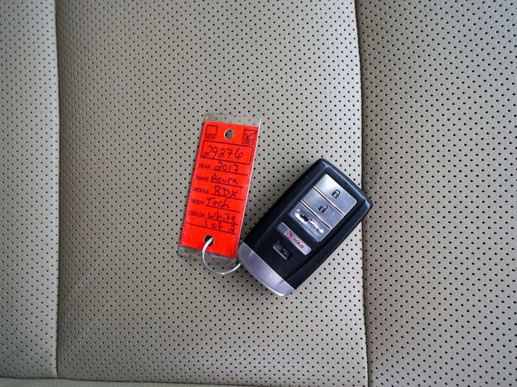 Used 2017 Acura RDX w/ Technology Package image 37