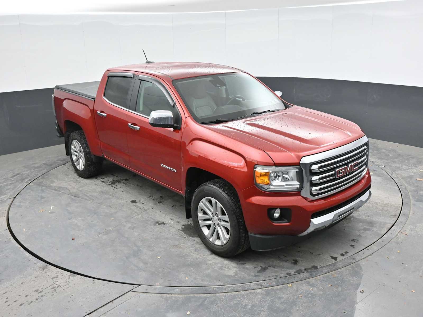 Used 2015 GMC Canyon SLT w/ Driver Alert Package AWD/4WD image 18