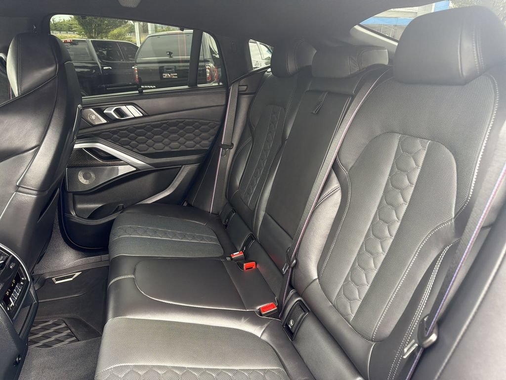Used 2024 BMW X6 M Competition AWD/4WD image 27