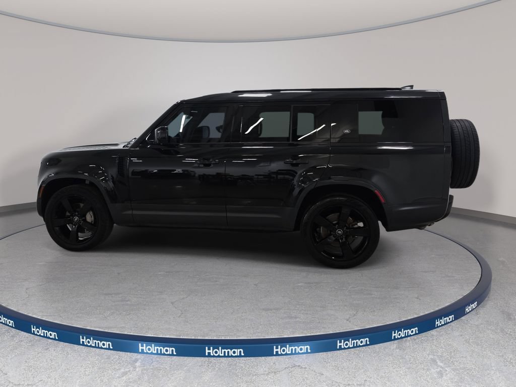 Used 2023 Land Rover Defender 130 S AWD/4WD image 9