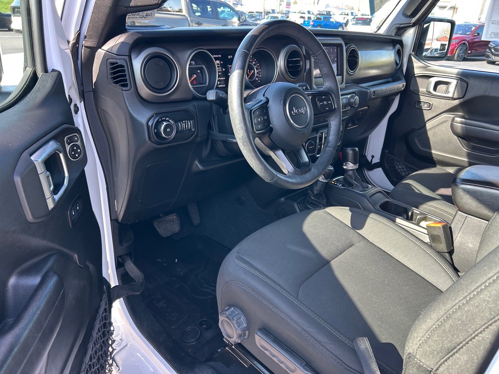 Used 2018 Jeep Wrangler Unlimited Sport S image 5