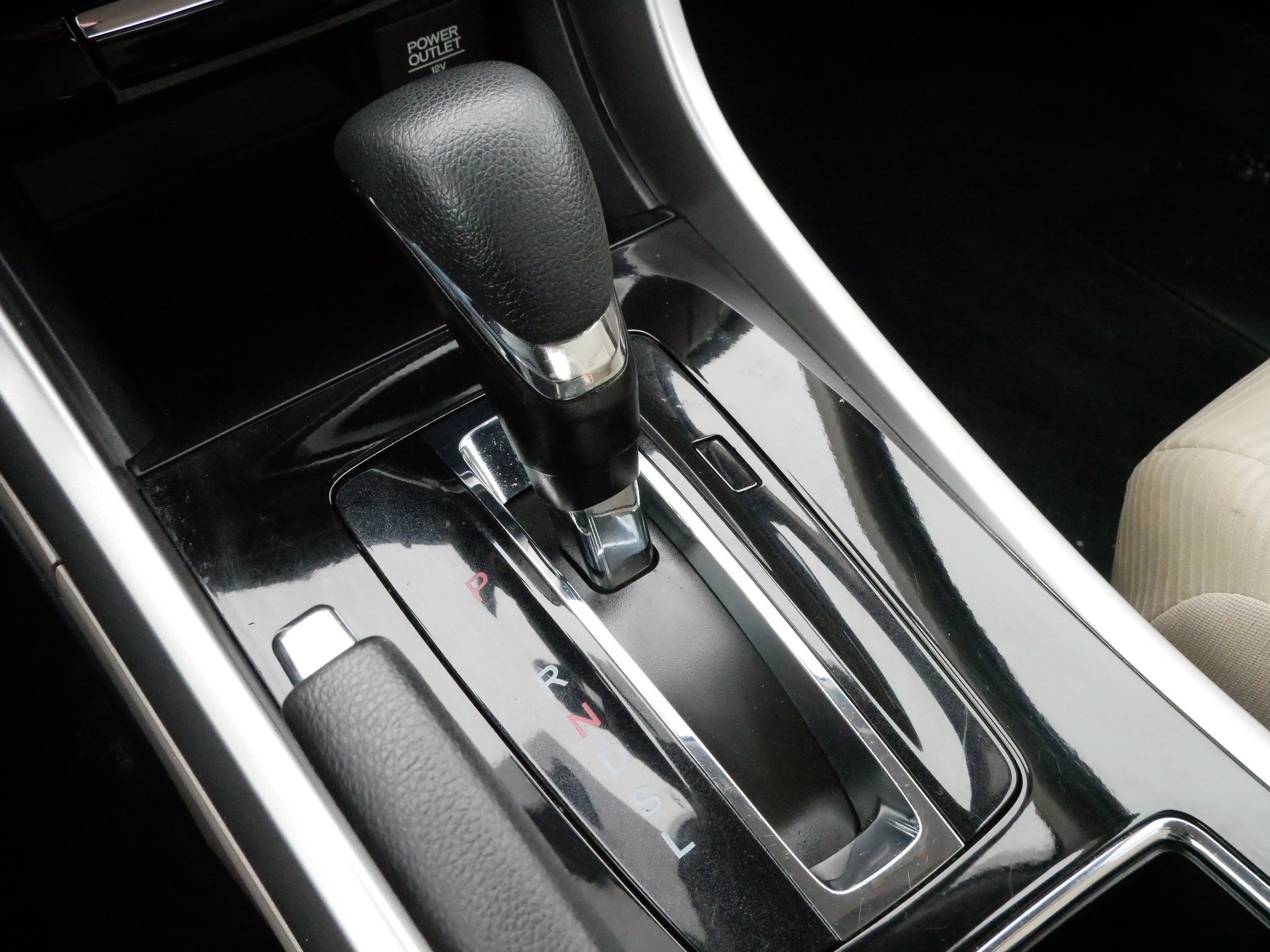 Used 2017 Honda Accord LX image 24