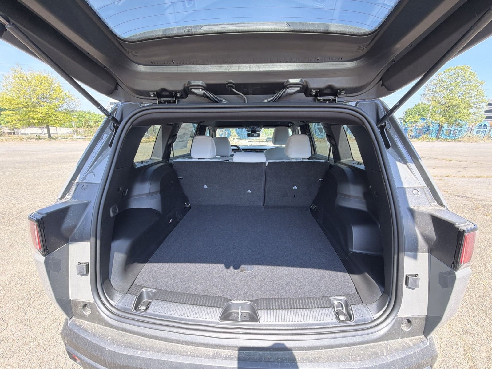New 2026 Jeep Cherokee Laredo AWD/4WD image 24
