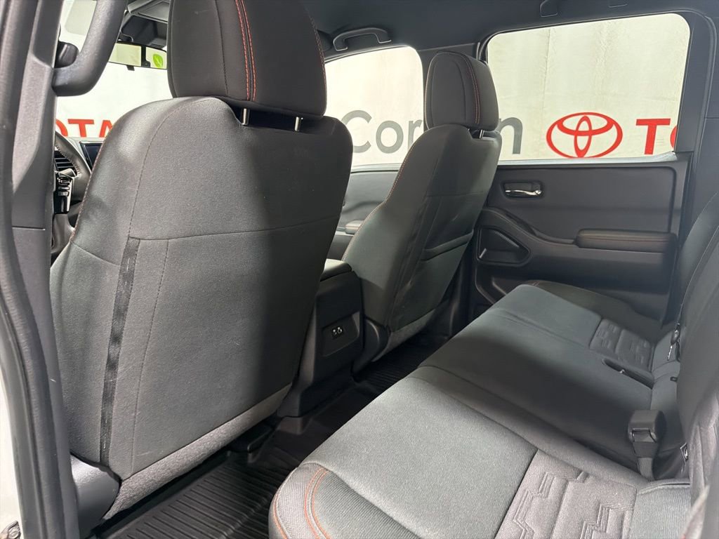 Used 2023 Nissan Frontier PRO-4X w/ Technology Package image 19