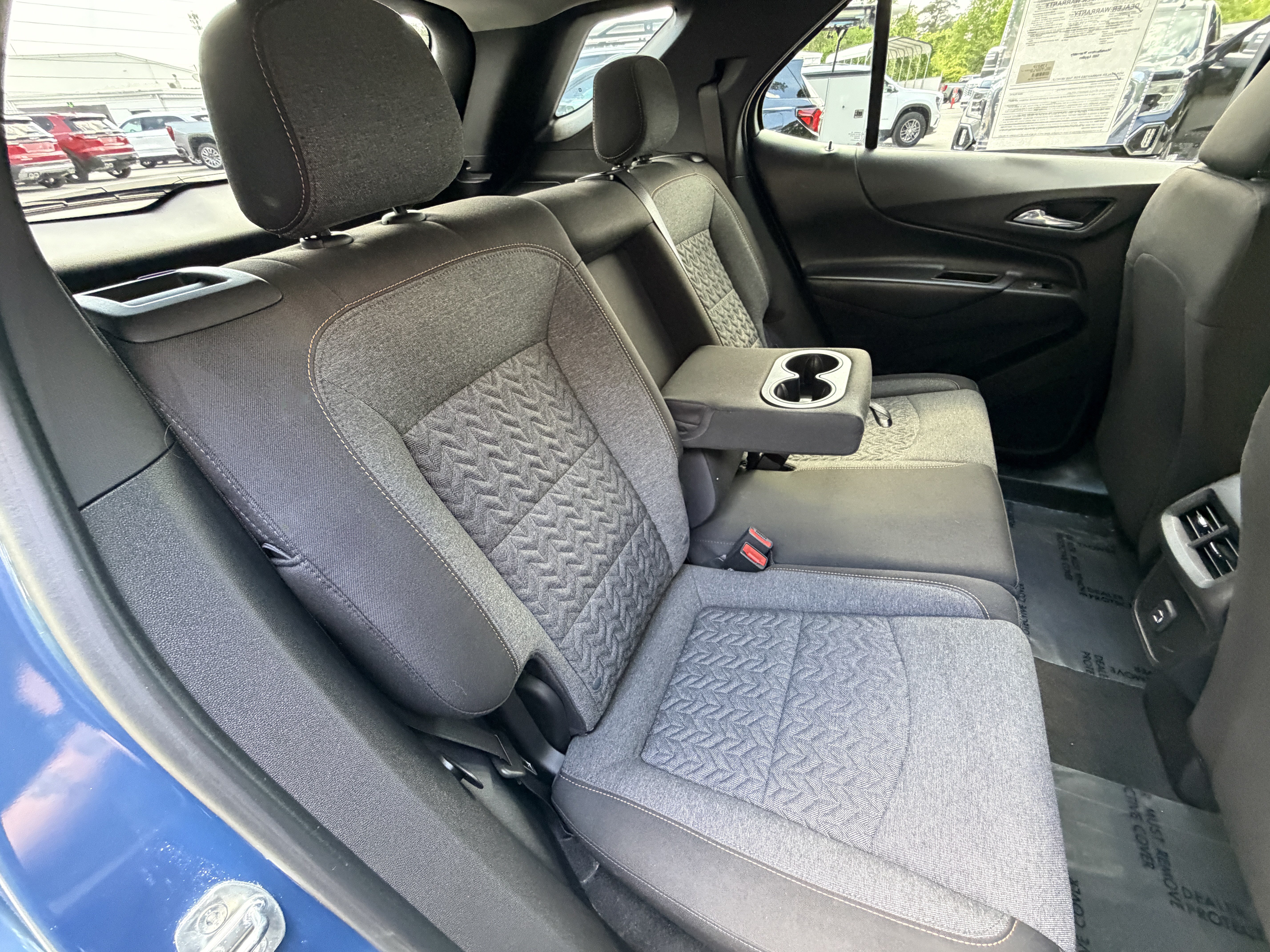 Used 2024 Chevrolet Equinox LT FWD image 19