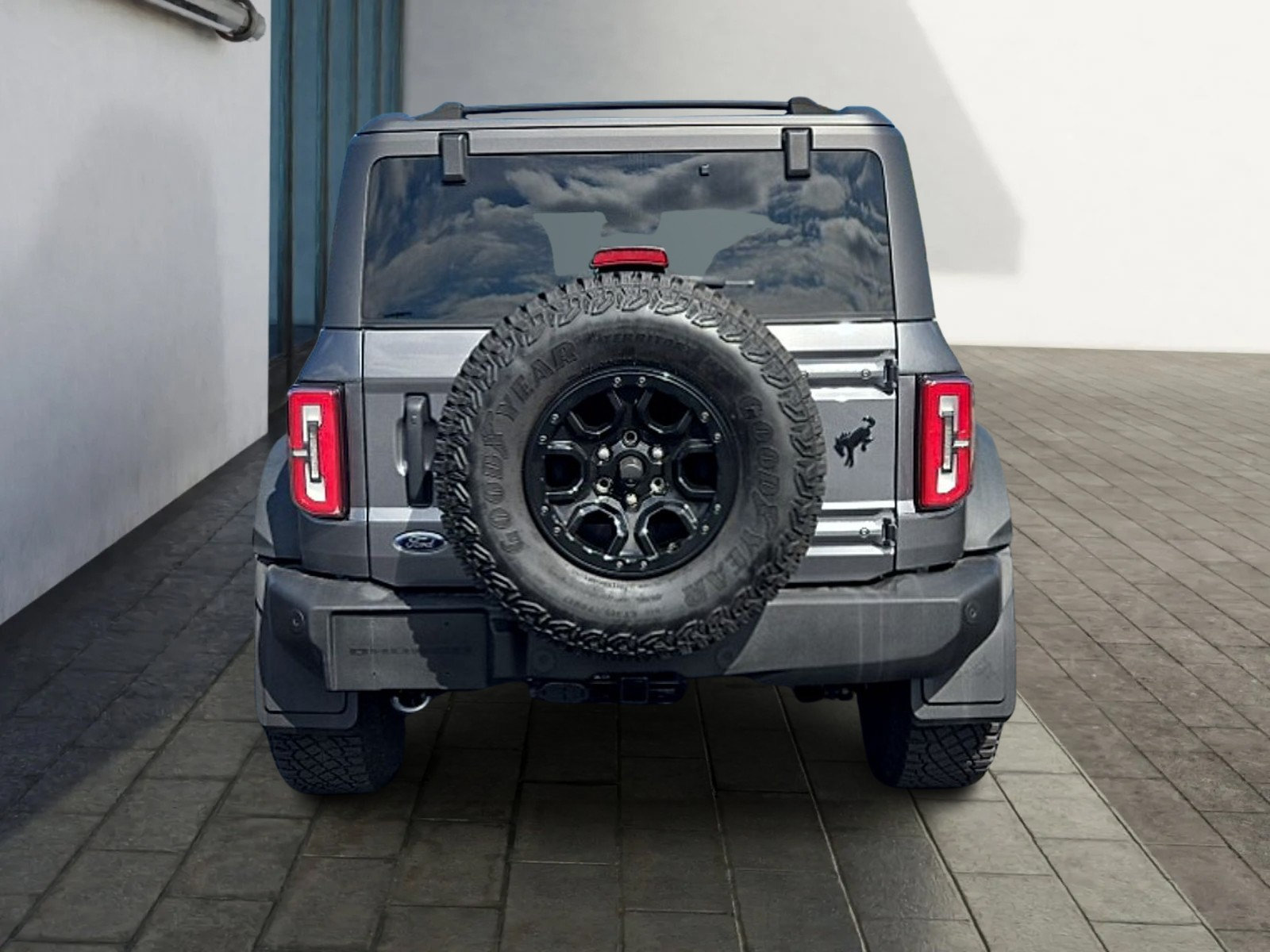 Certified 2023 Ford Bronco Wildtrak AWD/4WD image 4