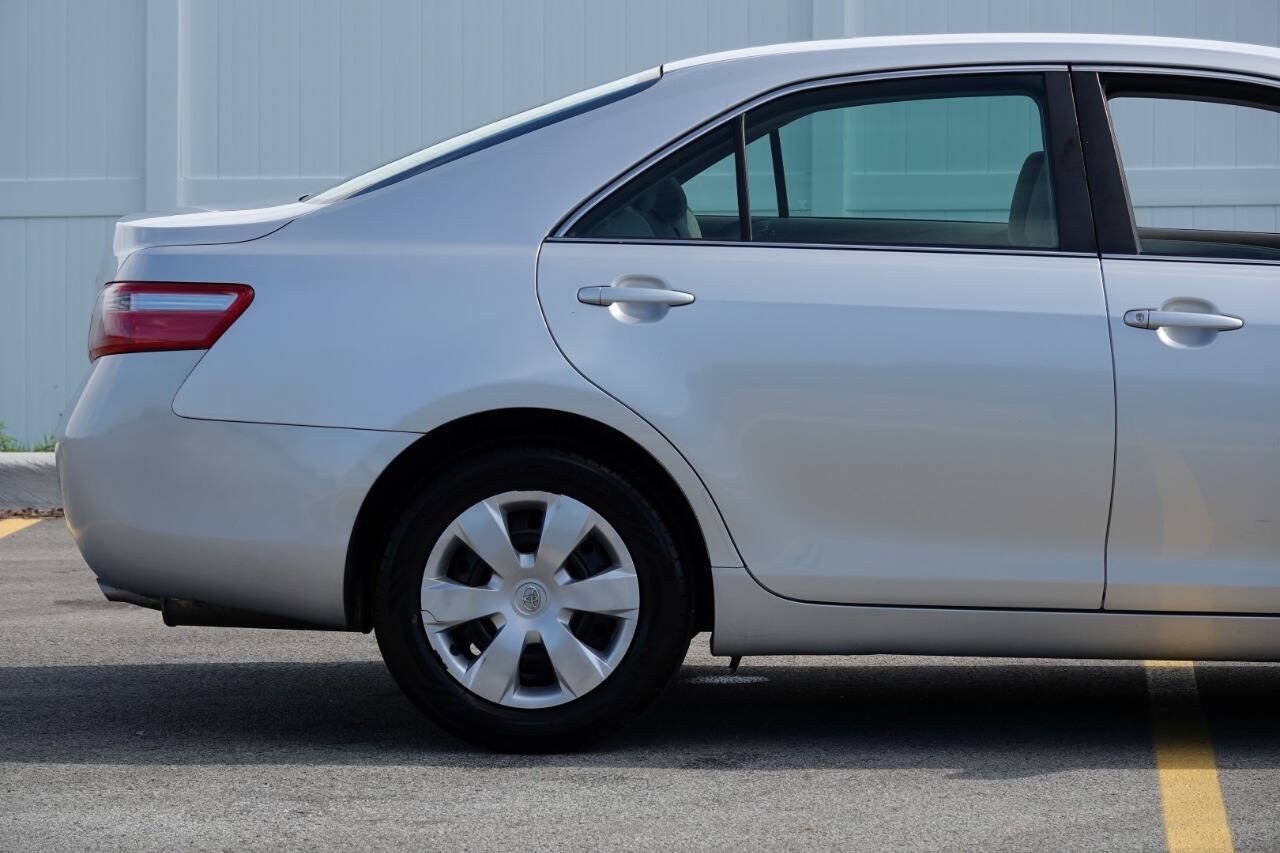 Used 2008 Toyota Camry FWD image 25