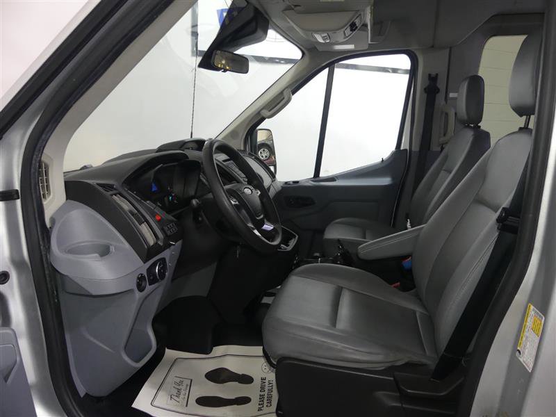 Used 2018 Ford Transit 350 XL image 18