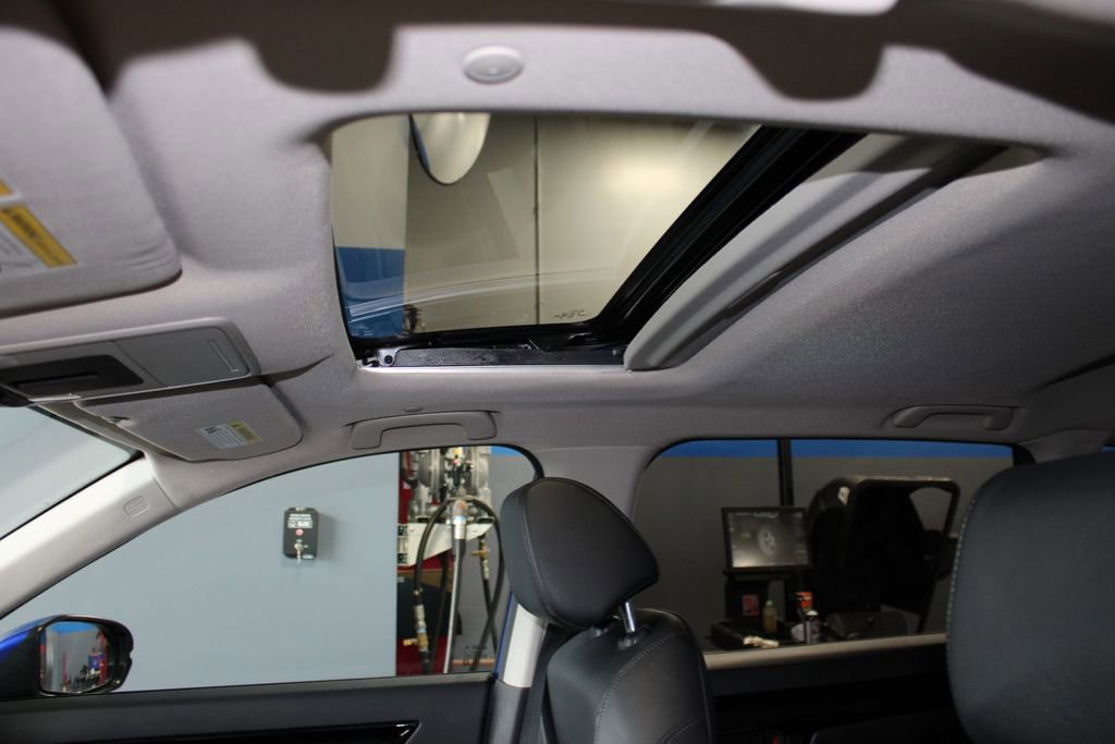 Used 2023 Honda CR-V EX-L image 40