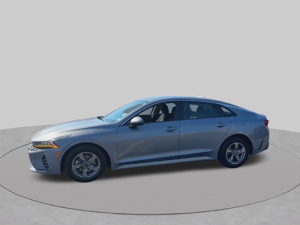 Used 2022 Kia K5 LXS FWD image 6