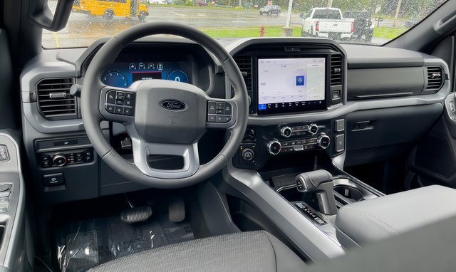 New 2026 Ford F150 XLT w/ Equipment Group 302A MID AWD/4WD image 9