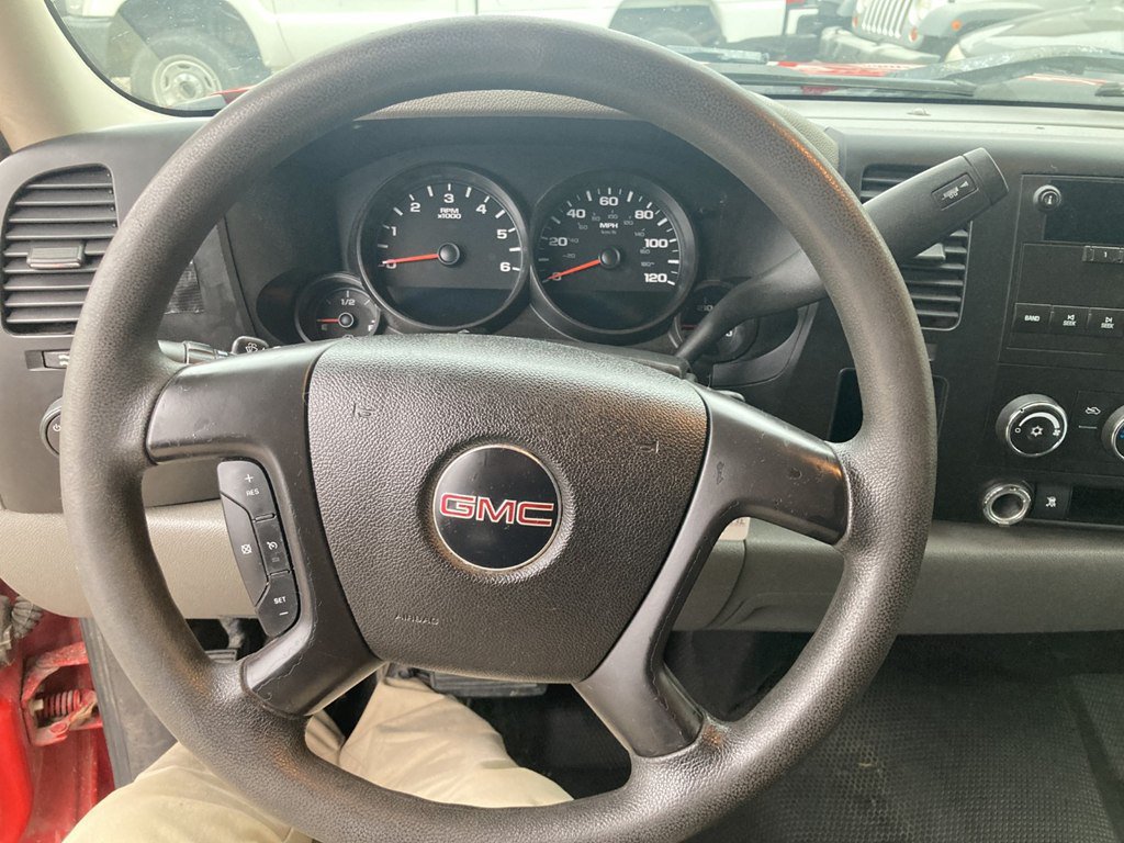 Used 2009 GMC Sierra 1500 W/T RWD image 9