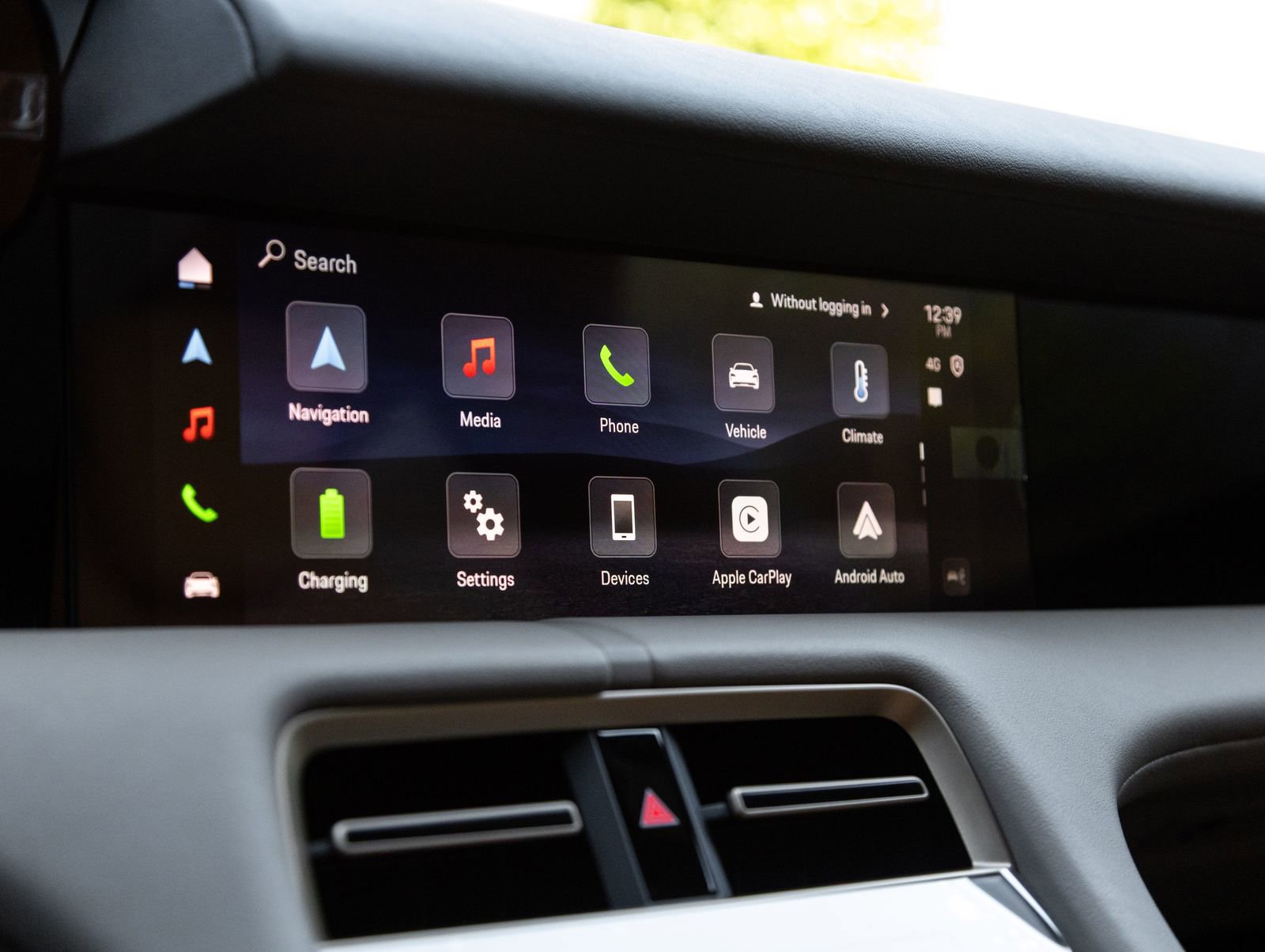 New 2026 Porsche Taycan 4S image 25