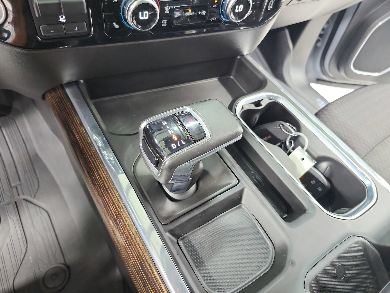Used 2024 GMC Sierra 1500 Elevation w/ Preferred Package AWD/4WD image 26