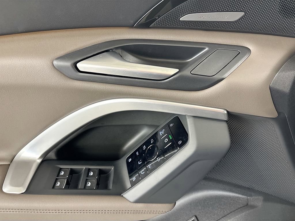 New 2025 Audi Q5 Premium Plus image 20