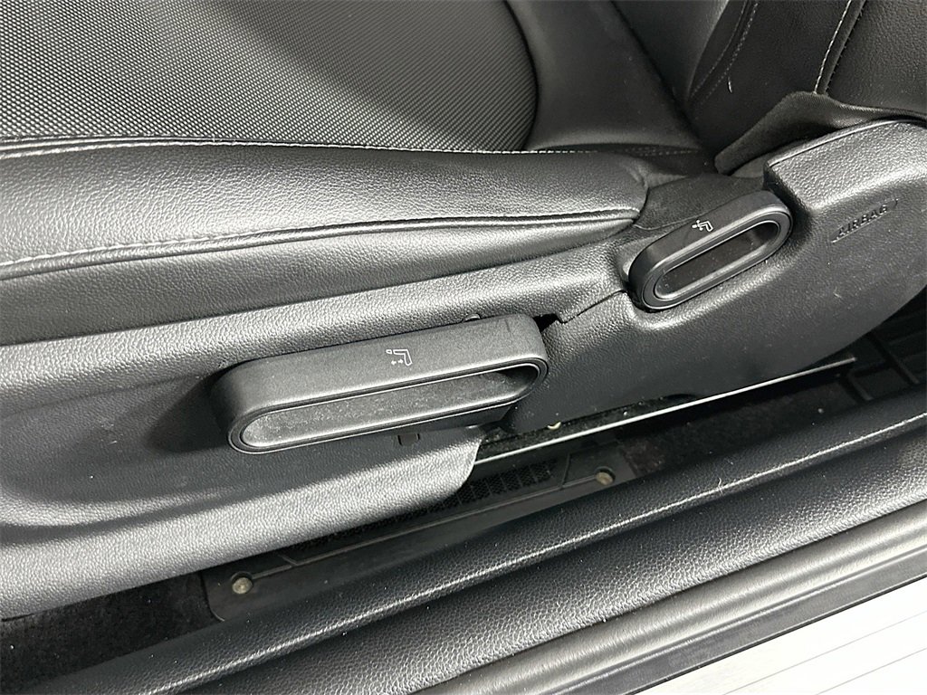 Used 2015 MINI Cooper S image 17