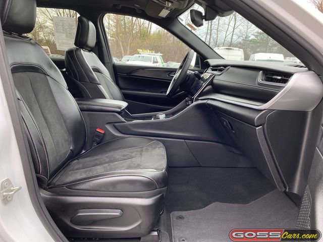 Certified 2024 Jeep Grand Cherokee Altitude image 6