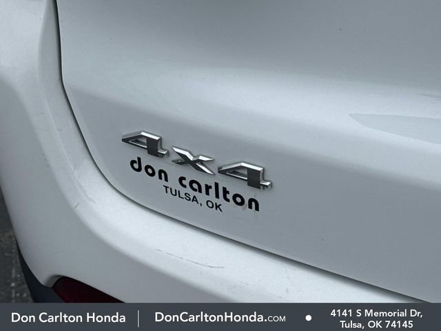 Used 2024 Jeep Compass Latitude AWD/4WD image 6
