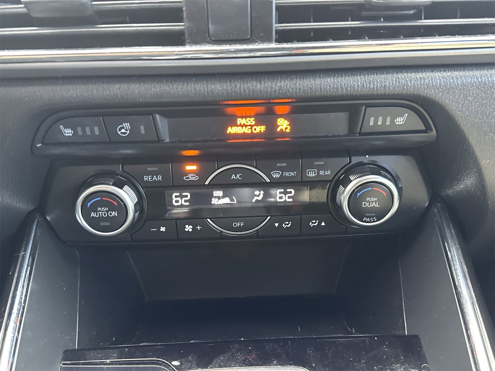 Used 2018 MAZDA CX-9 Grand Touring image 28