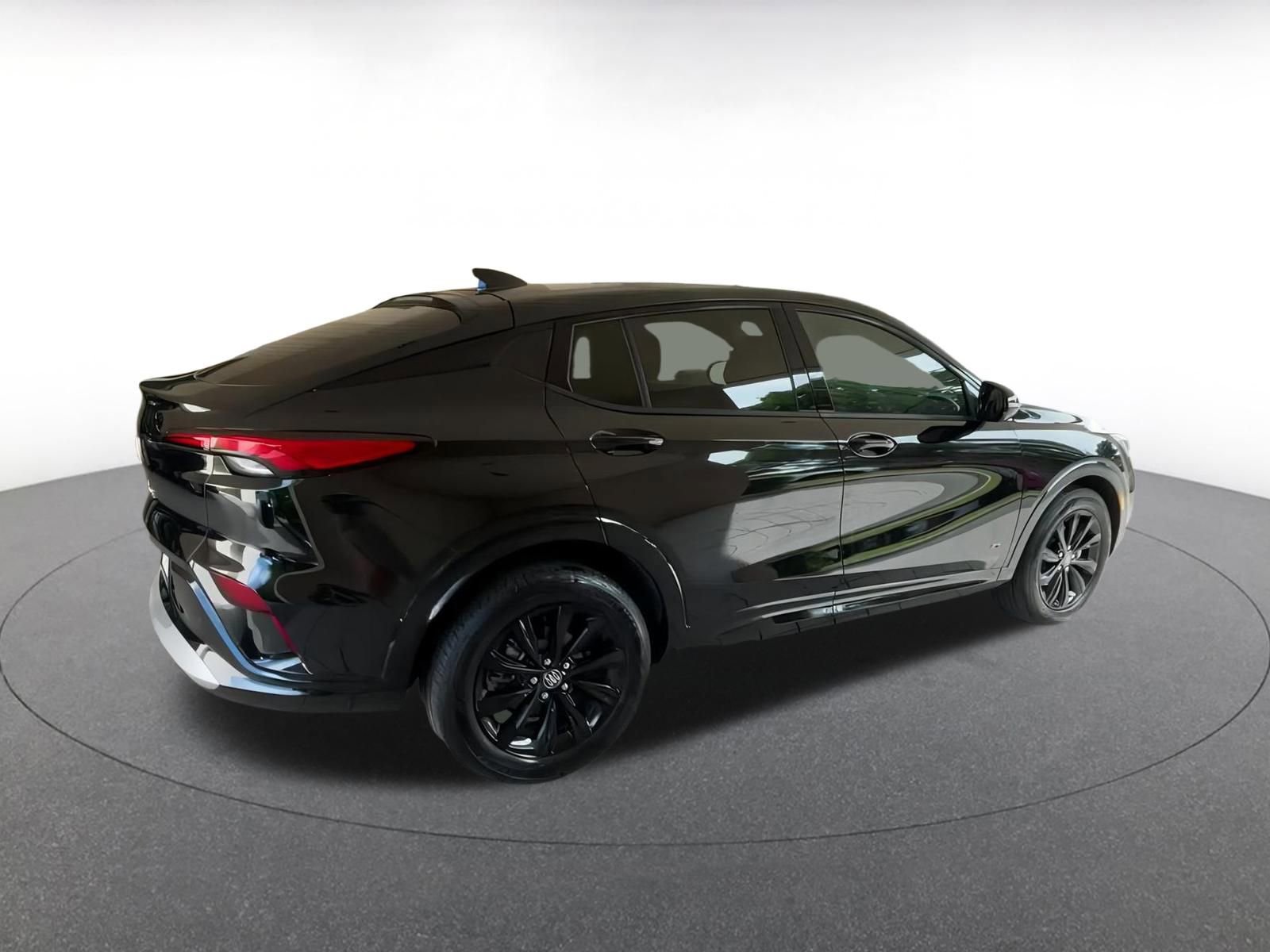 Used 2025 Buick Envista Sport Touring image 15