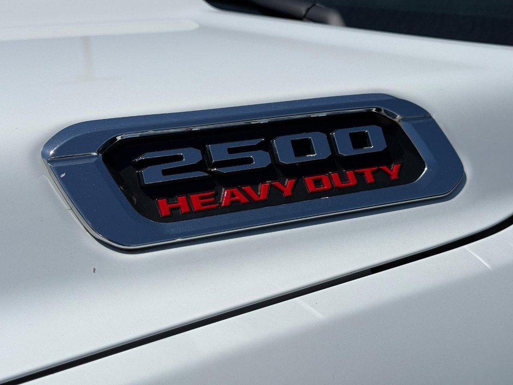 Used 2024 RAM 2500 Big Horn AWD/4WD video 3