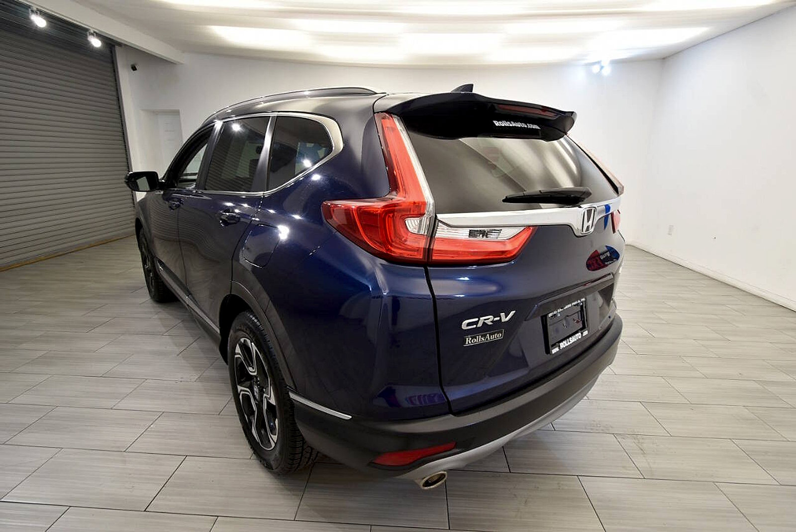 Used 2019 Honda CR-V Touring image 3
