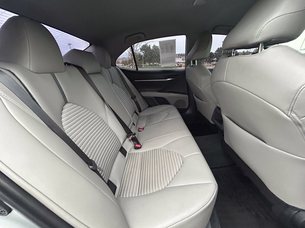 Used 2023 Toyota Camry SE AWD/4WD image 29