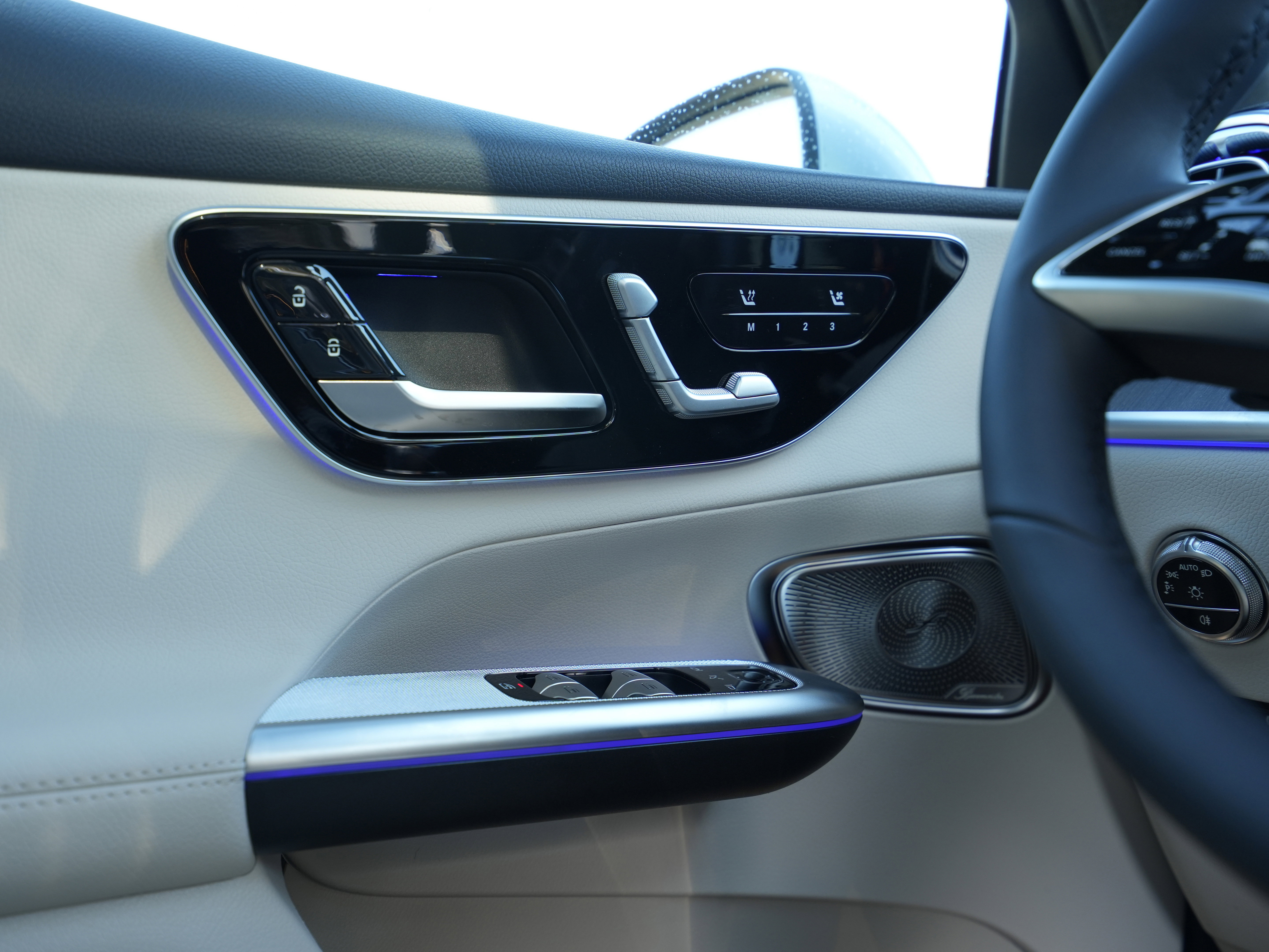 New 2026 Mercedes-Benz GLC 300 4MATIC image 37