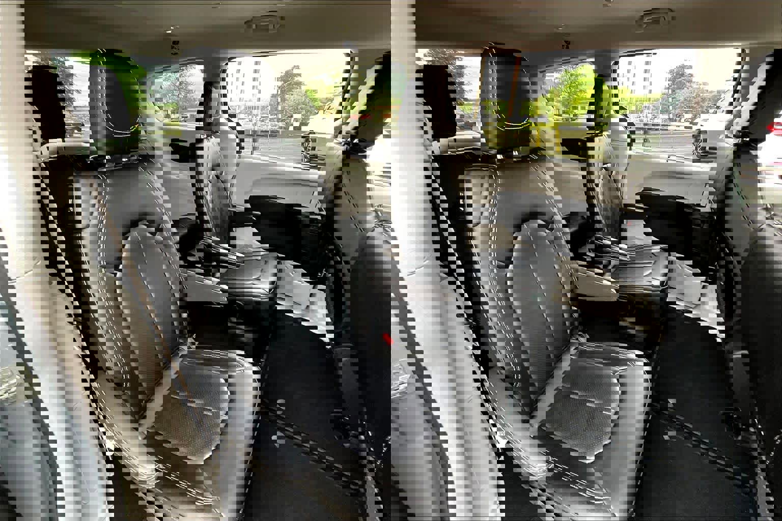 Used 2023 Chrysler Pacifica Touring-L image 20