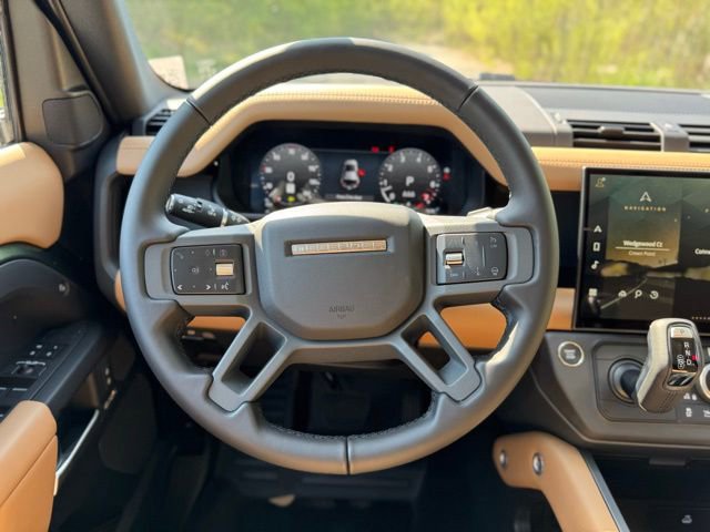 New 2026 Land Rover Defender 110 X-Dynamic SE AWD/4WD image 22