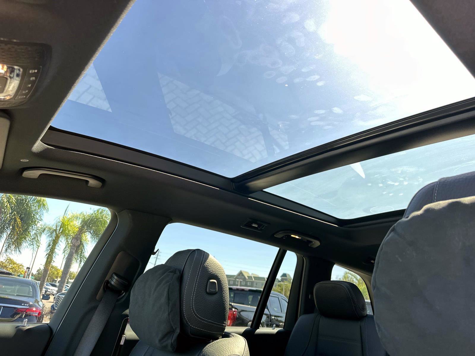 Certified 2025 Mercedes-Benz GLS 450 4MATIC image 22