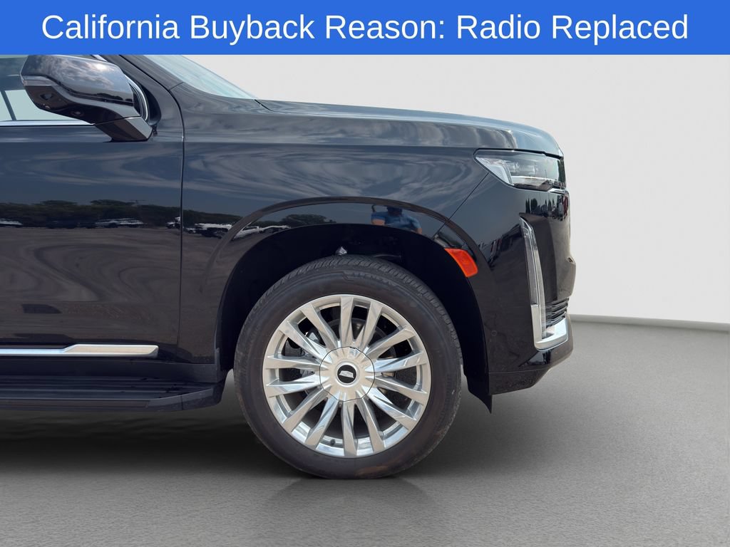 Used 2024 Cadillac Escalade Premium Luxury AWD/4WD image 21
