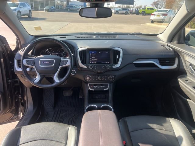 Used 2023 GMC Terrain SLT image 21